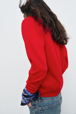 JERSEY 100% LANA EXTRASUAVE ESCOTE PICO / Rojo - Zara фото 3