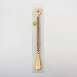 Массажёр - чесалка, универсальный, с ложкой, деревянный, 47×4×3 см, жёлтый