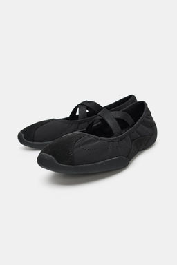 BAILARINA DEPORTIVA TIRAS EL?STICAS / Negro - Zara фото 4
