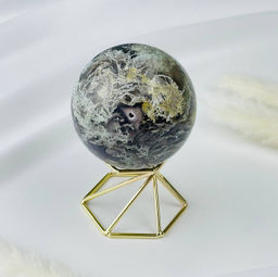 Шар из Мохового агата