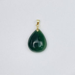 Кулон из Нефрита