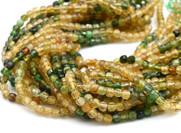 Бусины из турмалина кубик гр.3мм, 38,5см, 130 бусин Радуга камня