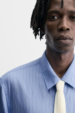 CREASED-EFFECT STRIPED FLOWING SHIRT - Zara фото 6