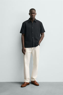 CAMISA ESTRUCTURA CONFORT / Negro