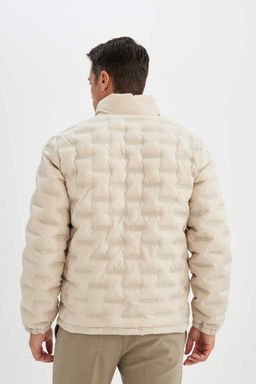 Водоотталкивающее стеганое пальто приталенного кроя с воротником-стойкой - Defacto фото 8