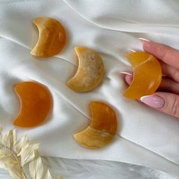 Луна из Кальцита