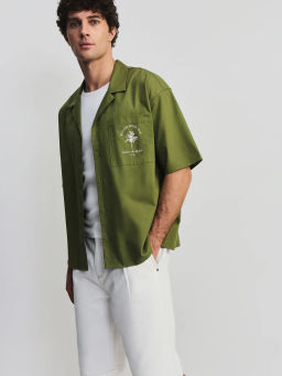 Рубашка с вышивкой на груди ZR2605043009-15 / Zarina