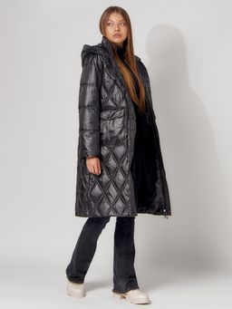 Пальто утепленное стеганое зимнее женское черного цвета 448602Ch - Mtforce фото 5