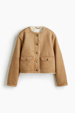 Chaqueta con forro de peluche