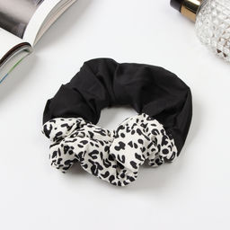 Цена за 2 шт. Резинка для волос «Орбита», пятнышки стиль, 12 см, чёрно-белая