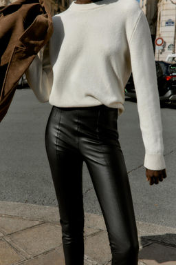 HIGH-WAIST FAUX LEATHER LEGGINGS - Zara фото 4