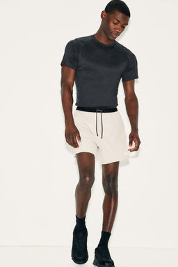 Camiseta de deporte en DryMove Muscle Fit - H&m фото 2