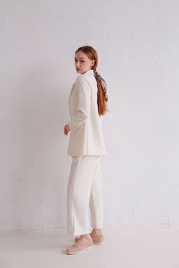 12393 Костюм брючный молочный - Martichelli фото 2