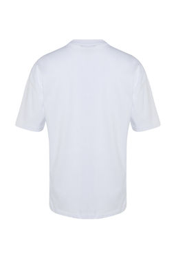 TRENDYOL MAN Beyaz Oversize/Genis Kesim K?sa Kol Manzara Bask?l? T-Shirt TMNSS23TS00242 - Trendyolmilla фото 8