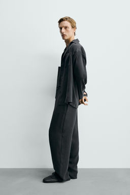 PANTAL?N FLUIDO RELAXED FIT / Negro - Zara фото 4