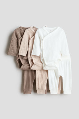 Conjunto de 3 bodies y 3 pantalones
