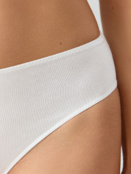 Цена за 2 штуки! Трусы слипы женские белые - Mark formelle фото 5