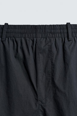 PANTAL?N RELAXED FIT RELIEVE / Negro - Zara фото 9