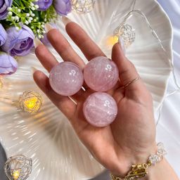 Шар из мадагаскарского Розового кварца