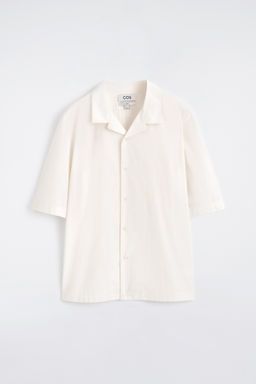 CAMISA DE ALGOD?N SLIM FIT CON CUELLO ABIERTO