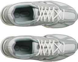 Кроссовки взрослые