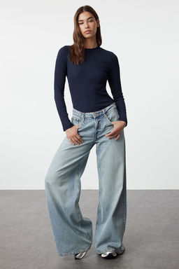 Trendyolmilla Siyah Dik Yaka Fitilli Esnek Fitted/Vucuda Oturan Orme Bluz TWOAW20BZ0200 фото 12