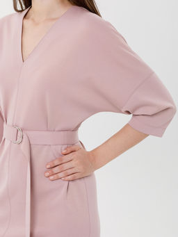 Платье с поясом