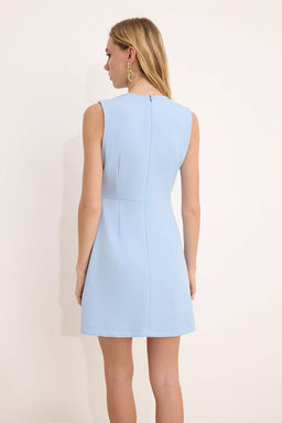 Wardrope Essentials Ac?k Mavi Duz Kolsuz V Yaka Mini Esnek Dokuma Elbise TWOSS26EL00298