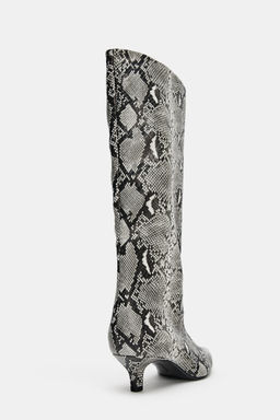 ANIMAL PRINT HEEL BOOTS - Zara фото 6