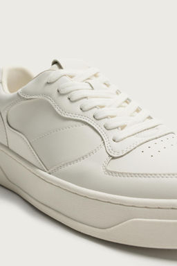 ZAPATILLA ESTILO RETRO / Blanco - Zara фото 3