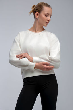 Арт. 15110/3 Свитшот женский укороченный one size (42-50) Цвет:молочный - Калинка фото 7