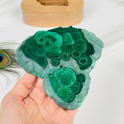 Срез Малахита на подставке