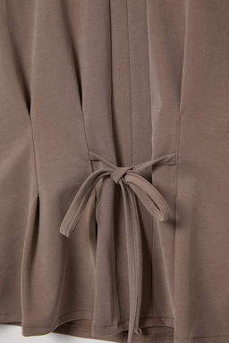 Koyu Vizon D_z Peplum Polo Yaka Kolsuz Pili Detayl_ Modal Kuma_ _rme Bluz TWOAW27BZ00106