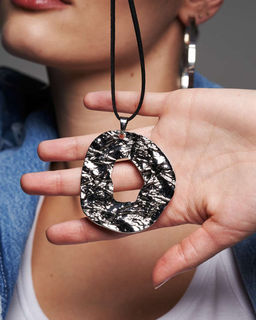 Кулон на кожаном шнурке - Sahar art lab фото 5