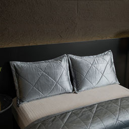 Велюровое покрывало в клетку и две наволочки OVL039 160*220/50-70 1 шт - Ситрейд фото 9