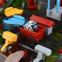 Автотрек на батарейках, в коробке