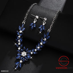 Комплект ожерелье и сережки