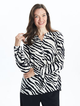 Ka??k Yaka Desenli Kad?n Bluz