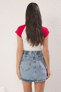 TRENDYOLMILLA Mavi More Sustainable Beli Lastikli Mini Denim Etek TWOSS25ET00134  фото 9