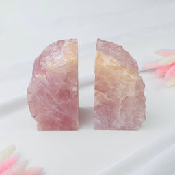 Держатель для книг из мадагаскарского Розового кварца