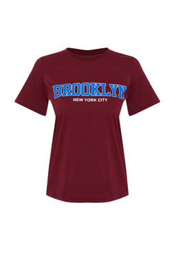 TRENDYOLMILLA Bordo %100 Pamuk Slogan Bask?l? Regular/Normal Kesim Orme T-Shirt TWOSS24TS00138  фото 6