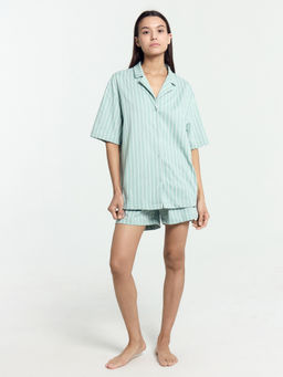 Комплект женский (жакет, шорты) зеленый в полоску - Mark formelle фото 6