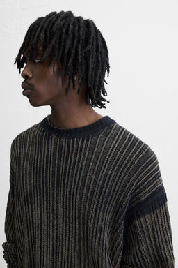 TEXTURED PRINTED SWEATER - Zara фото 5