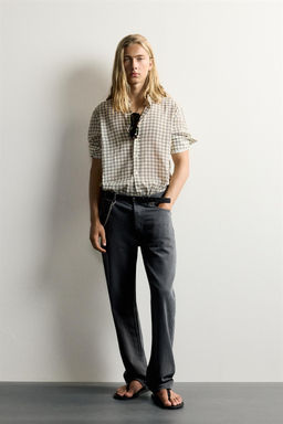 CAMISA RELAXED FIT ESTAMPADO GEOM?TRICO / Piedra