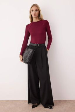Bordo Dugme Detayl? Dik Yaka Fitted/Vucuda Oturan Orme Bluz TWOAW26BZ00030