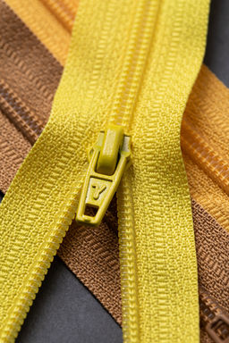 Молния Спираль н/р брючная т.4 Gamma G004P 18 см 10 шт неразъёмная замок-полуавтомат