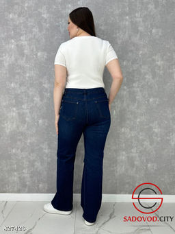 Джинсы широкие сзади на резинке