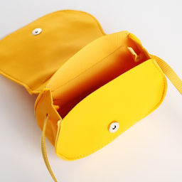 Сумка детская на магните, цвет жёлтый - Simaland фото 3