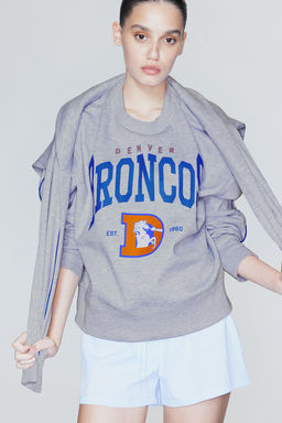 Sudadera oversize con estampado - H&m фото 3