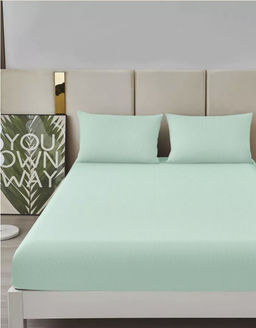 Простыня на резинке 140x200 С НАВОЛОЧКАМИ 50х70 см Мерцана Страйп-сатин (Ментол)